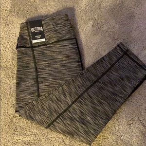 Victoria’s Secret Sport Capri